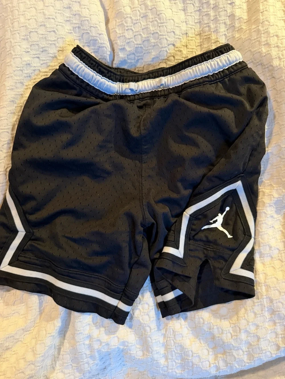 Jordan Dri-fit sport diamond shorts - boys Med